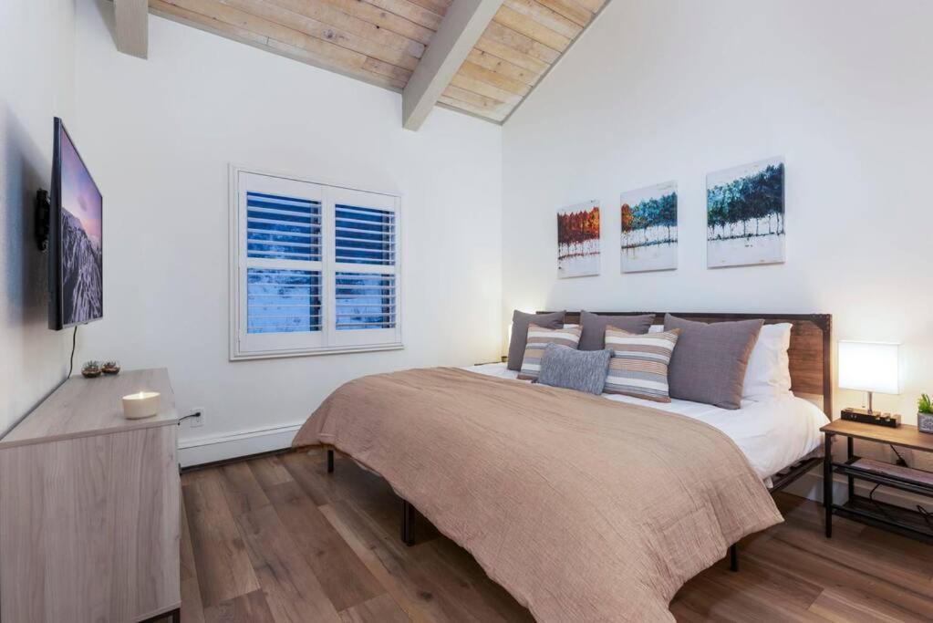 Updated 3 Bedroom 2 Ba With Pool & Hot Tub - Stunning Mountain Views! Snowmass Village Exterior foto