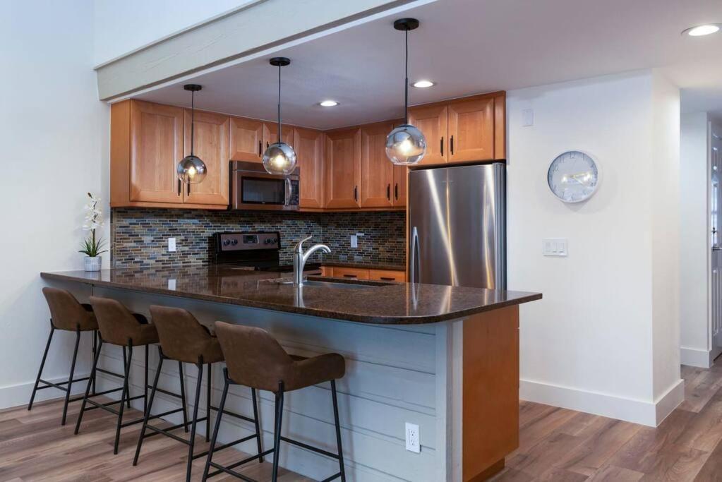 Updated 3 Bedroom 2 Ba With Pool & Hot Tub - Stunning Mountain Views! Snowmass Village Exterior foto